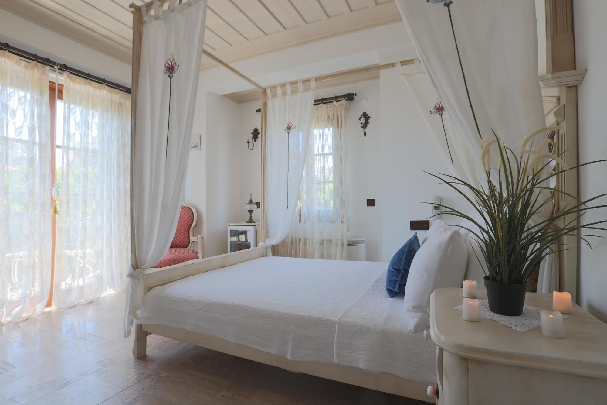 Tas Bahce Hotel Cunda Ayvalı Buitenkant foto